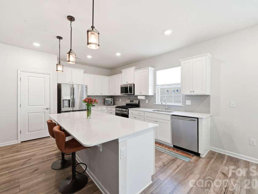 4756 Maiden Creek Way, Maiden, NC 28650.  MLS# CAR4397811, YatesRealty ID 33703. 