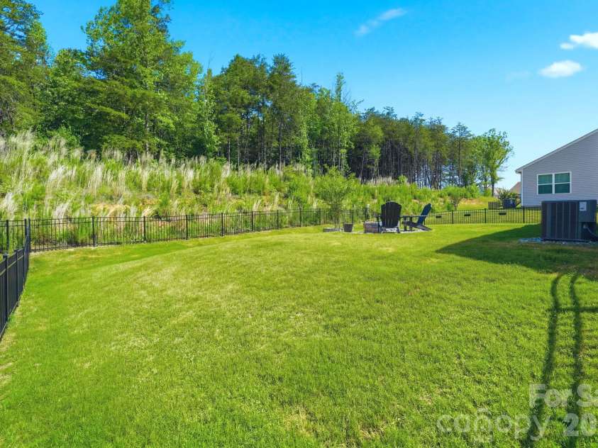 4756 Maiden Creek Way, Maiden, NC 28650.  MLS# CAR4397811, YatesRealty ID 33703. 
