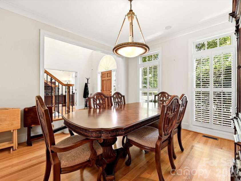 2744 Pinewood Road, Chester, SC 29706.  MLS# CAR4394276, YatesRealty ID 33704. 
