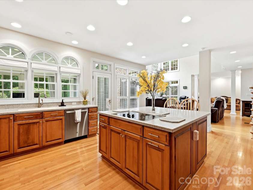 2744 Pinewood Road, Chester, SC 29706.  MLS# CAR4394276, YatesRealty ID 33704. 
