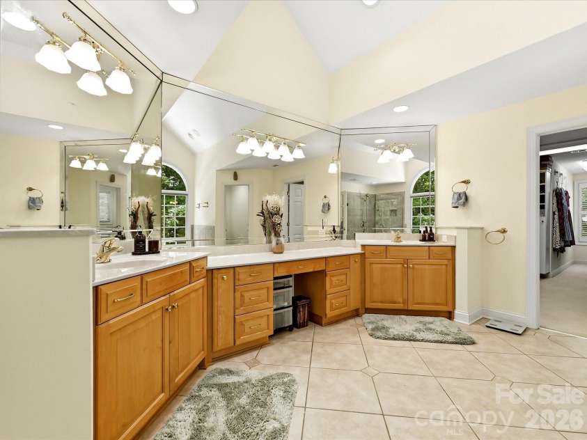 2744 Pinewood Road, Chester, SC 29706.  MLS# CAR4394276, YatesRealty ID 33704. 