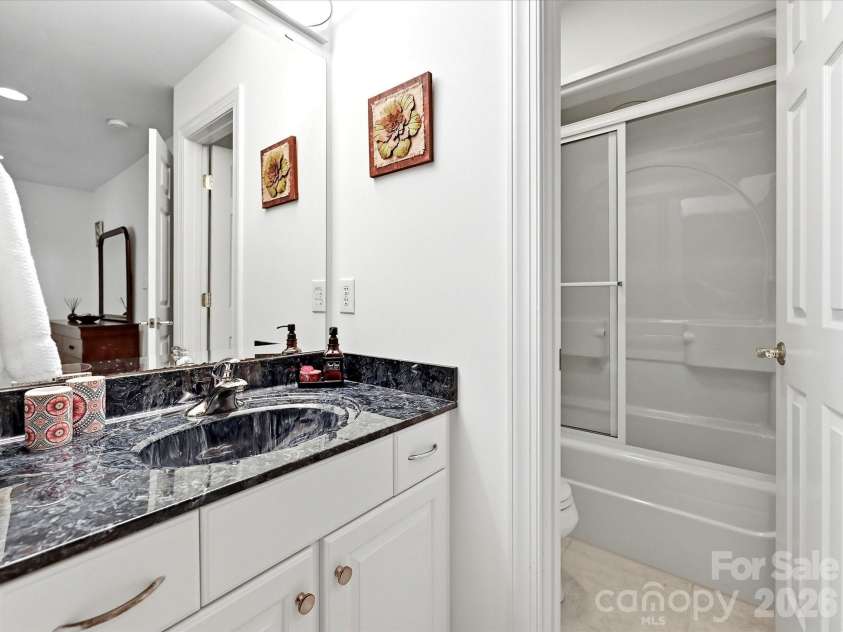 2744 Pinewood Road, Chester, SC 29706.  MLS# CAR4394276, YatesRealty ID 33704. 
