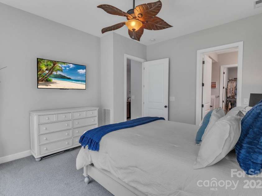 5531 Elk Knob Court, Denver, NC 28037.  MLS# CAR4277833, YatesRealty ID 33704. 