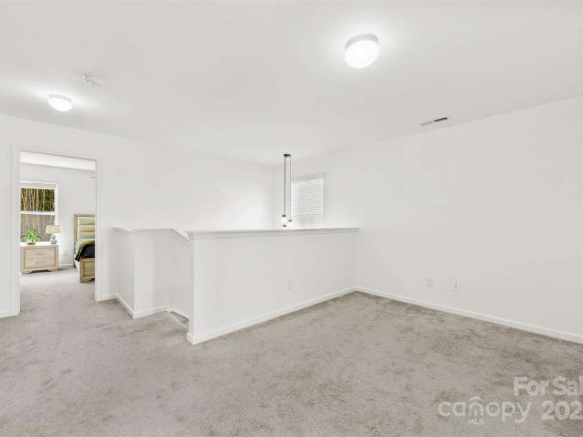 819 Spencer Lane, Kannapolis, NC 28081.  MLS# CAR4281758, YatesRealty ID 33705. 