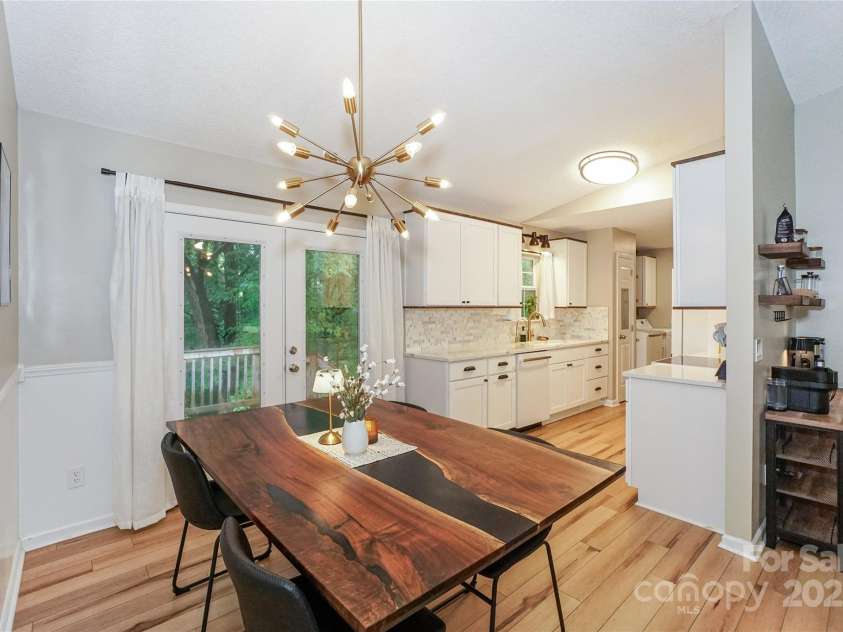 153 Creek Branch Drive, Mooresville, NC 28115.  MLS# CAR4289414, YatesRealty ID 33708. 