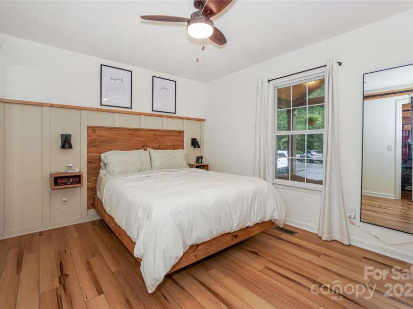 153 Creek Branch Drive, Mooresville, NC 28115.  MLS# CAR4289414, YatesRealty ID 33708. 