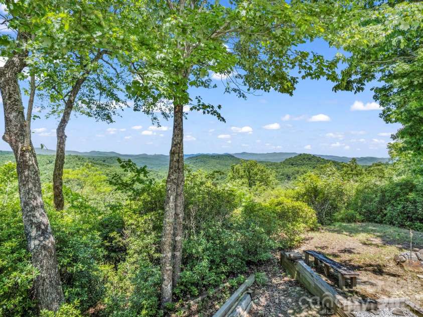 182 Antler Ridge, Rosman, NC 28772.  MLS# CAR4397781, YatesRealty ID 33708. 10 out of 10 views!