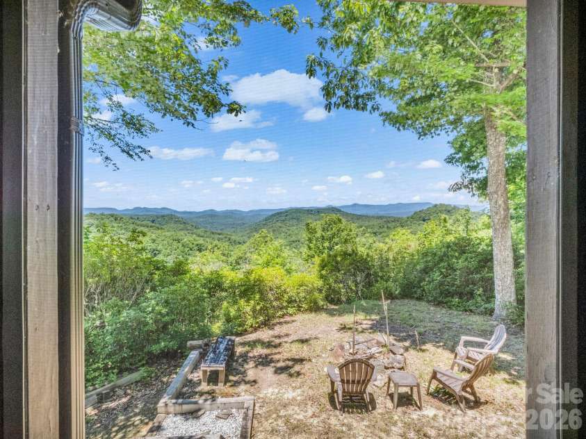 182 Antler Ridge, Rosman, NC 28772.  MLS# CAR4397781, YatesRealty ID 33708. From screen porch