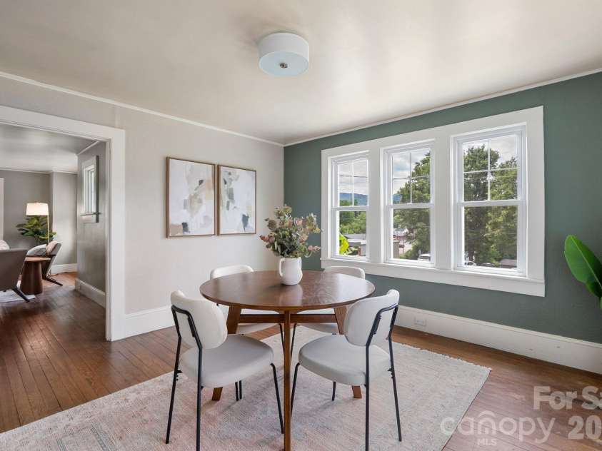 385 Pisgah Drive, Canton, NC 28716.  MLS# CAR4377431, YatesRealty ID 33709. 