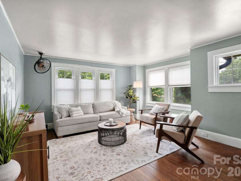 385 Pisgah Drive, Canton, NC 28716.  MLS# CAR4377431, YatesRealty ID 33709. 