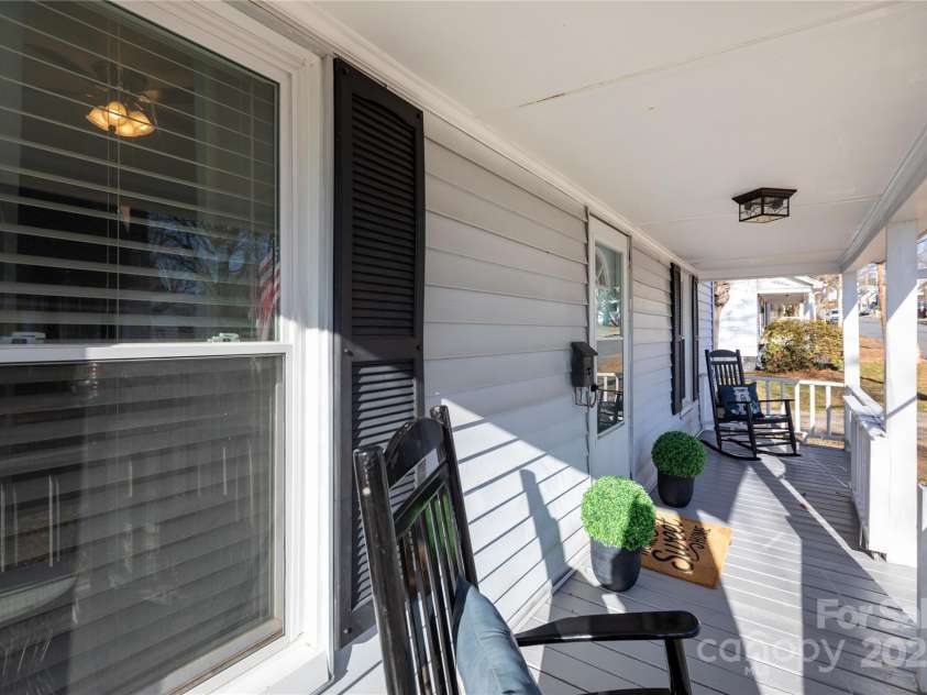 298 Misenheimer Drive, Concord, NC 28025.  MLS# CAR4213108, YatesRealty ID 3371. 