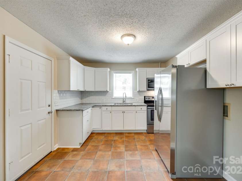 814 Grace Street, Kings Mountain, NC 28086.  MLS# CAR4273120, YatesRealty ID 3371. 