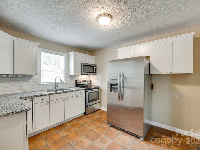 814 Grace Street, Kings Mountain, NC 28086.  MLS# CAR4273120, YatesRealty ID 3371. 