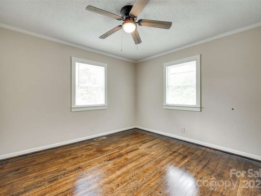 814 Grace Street, Kings Mountain, NC 28086.  MLS# CAR4273120, YatesRealty ID 3371. 