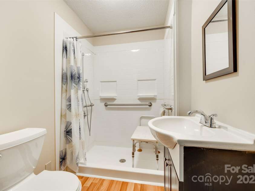 814 Grace Street, Kings Mountain, NC 28086.  MLS# CAR4273120, YatesRealty ID 3371. 