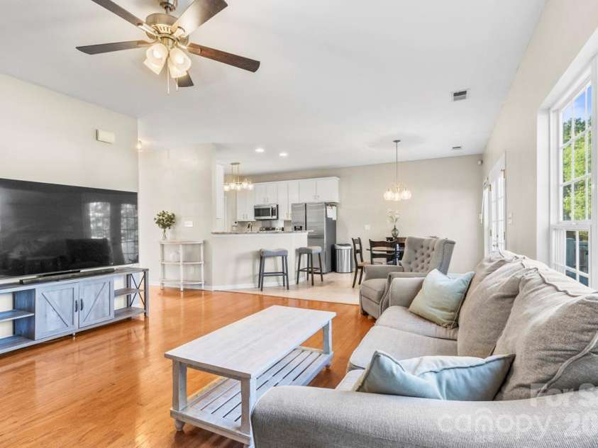 135 Painted Bunting Drive, Troutman, NC 28166.  MLS# CAR4396149, YatesRealty ID 33711. 