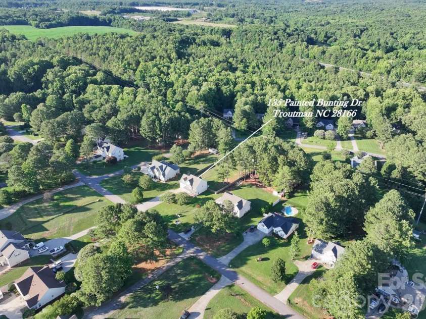 135 Painted Bunting Drive, Troutman, NC 28166.  MLS# CAR4396149, YatesRealty ID 33711. 