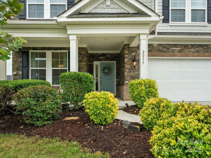 2033 Folkstone Lane, Lancaster, SC 29720.  MLS# CAR4287306, YatesRealty ID 33712. 
