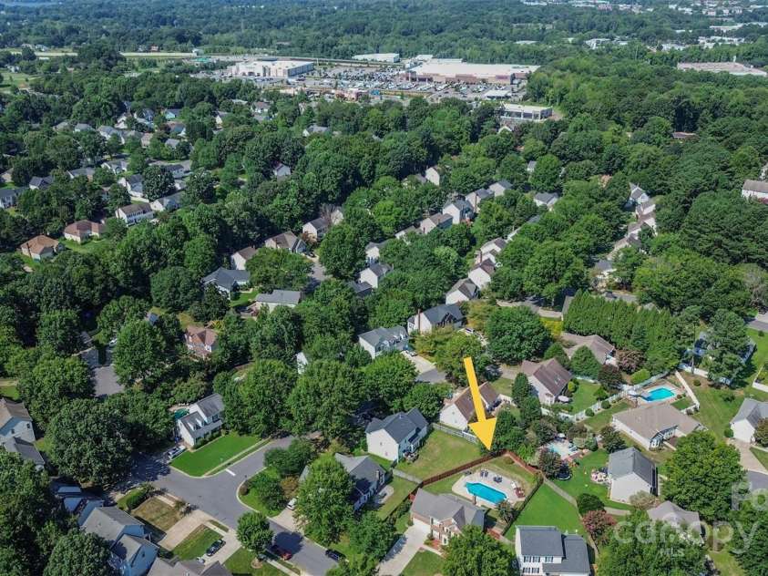 129 Easy Street, Mooresville, NC 28117.  MLS# CAR4294083, YatesRealty ID 33715. 