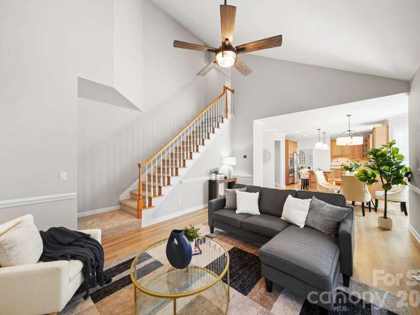 11204 Tavernay Parkway, Charlotte, NC 28262.  MLS# CAR4396935, YatesRealty ID 33716. 