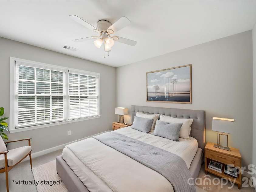 11204 Tavernay Parkway, Charlotte, NC 28262.  MLS# CAR4396935, YatesRealty ID 33716. 