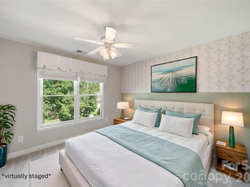 11204 Tavernay Parkway, Charlotte, NC 28262.  MLS# CAR4396935, YatesRealty ID 33716. 