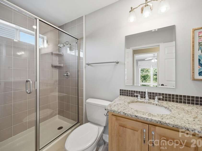11204 Tavernay Parkway, Charlotte, NC 28262.  MLS# CAR4396935, YatesRealty ID 33716. 