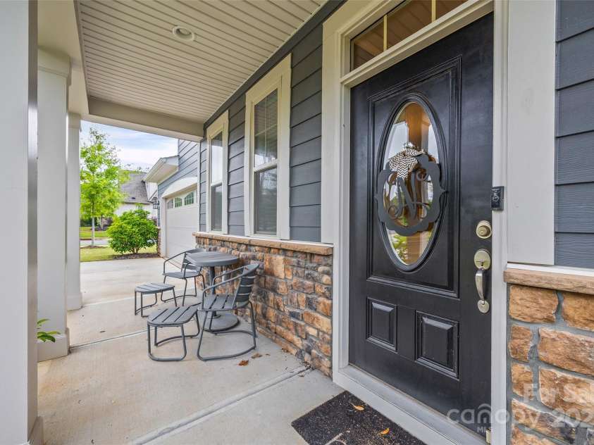 591 Sandbar Point, Clover, SC 29710.  MLS# CAR4292791, YatesRealty ID 33716. 