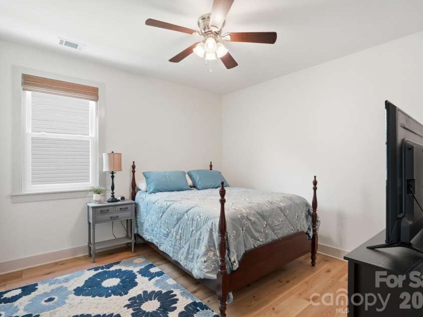 2211 Savannah Hills Drive, Matthews, NC 28105.  MLS# CAR4392429, YatesRealty ID 33717. 