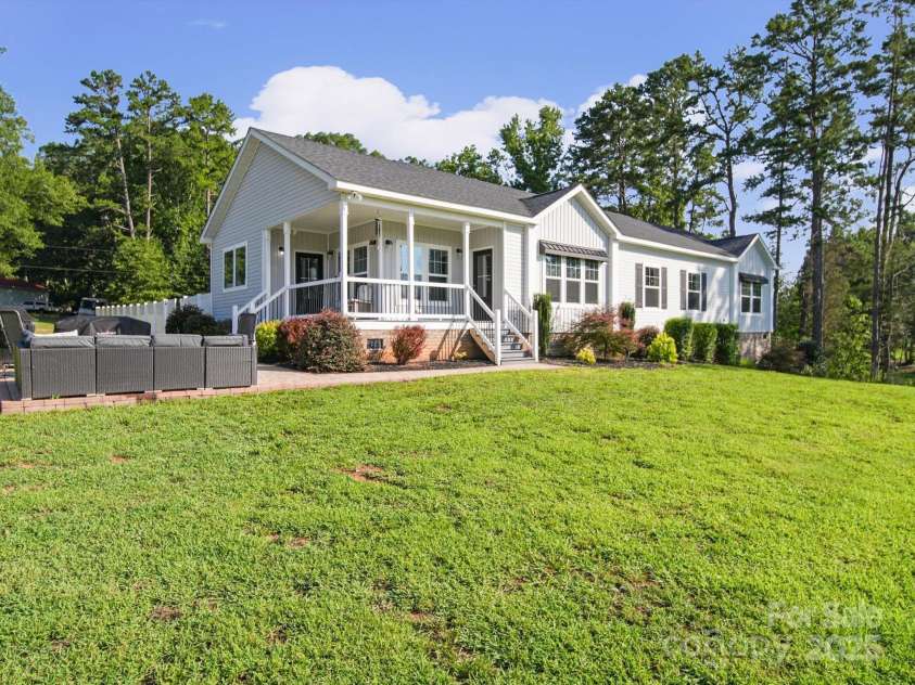 40806 Southbound Road, Albemarle, NC 28001.  MLS# CAR4281817, YatesRealty ID 33719. 