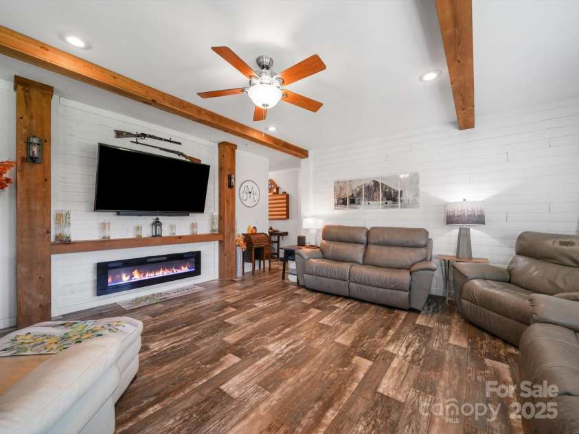 40806 Southbound Road, Albemarle, NC 28001.  MLS# CAR4281817, YatesRealty ID 33719. 