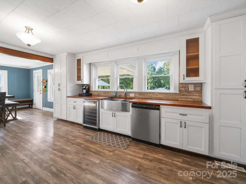 40806 Southbound Road, Albemarle, NC 28001.  MLS# CAR4281817, YatesRealty ID 33719. 