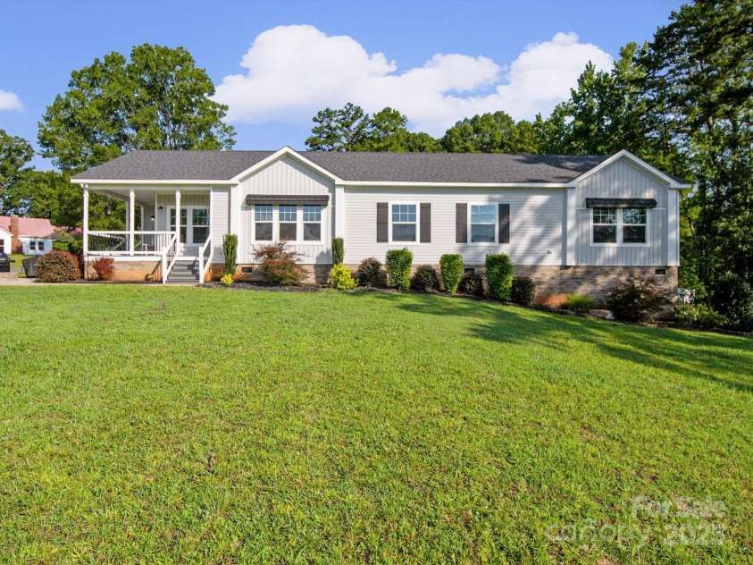 40806 Southbound Road, Albemarle, NC 28001.  MLS# CAR4281817, YatesRealty ID 33719. Main Home