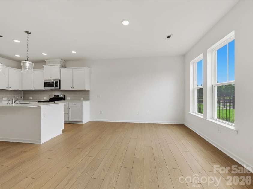 6613 Fire Lily Lane, Charlotte, NC 28216.  MLS# CAR4426558, YatesRealty ID 33719. 