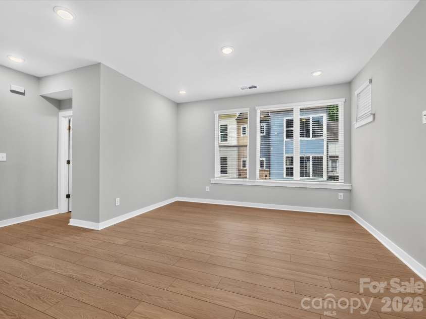 1128 Bismuth Lane, Charlotte, NC 28211.  MLS# CAR4352904, YatesRealty ID 3372. 