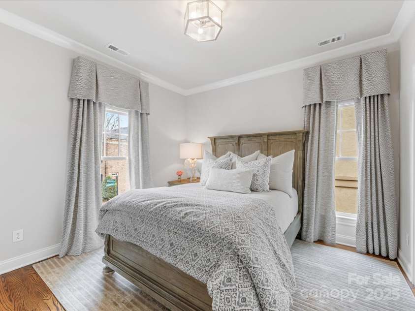 6711 Conservatory Lane, Charlotte, NC 28210.  MLS# CAR4221966, YatesRealty ID 3372. Bedroom