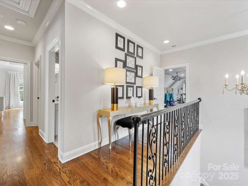 6711 Conservatory Lane, Charlotte, NC 28210.  MLS# CAR4221966, YatesRealty ID 3372. Upstairs Landing