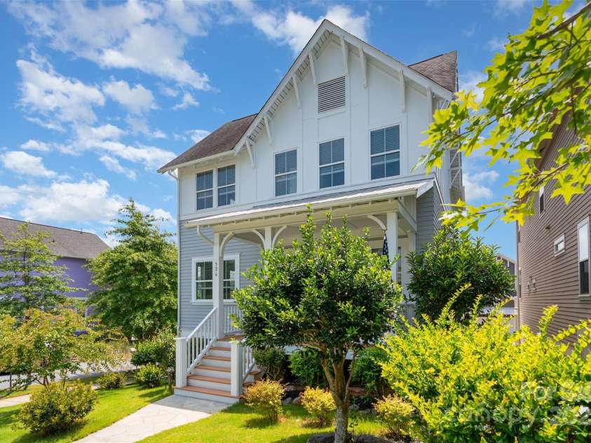 526 Spring Landing Drive, Rock Hill, SC 29730.  MLS# CAR4287498, YatesRealty ID 33721. 