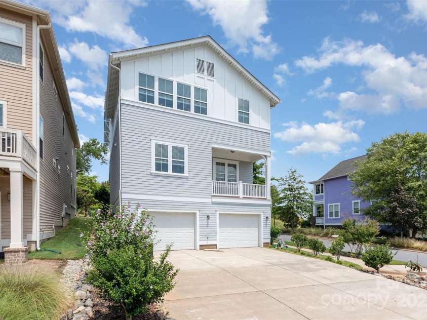 526 Spring Landing Drive, Rock Hill, SC 29730.  MLS# CAR4287498, YatesRealty ID 33721. 