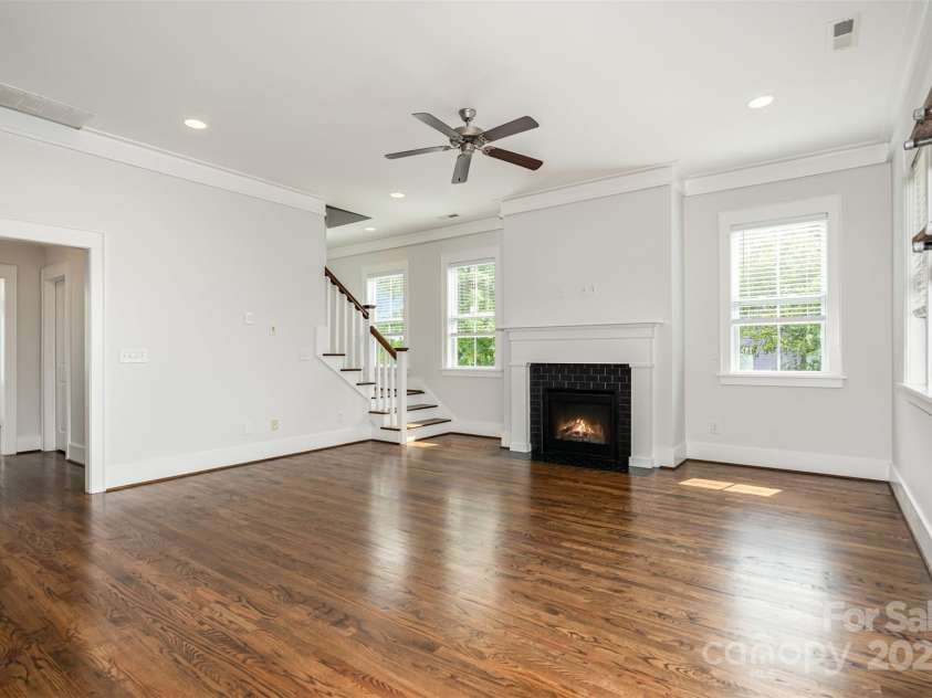 526 Spring Landing Drive, Rock Hill, SC 29730.  MLS# CAR4287498, YatesRealty ID 33721. 