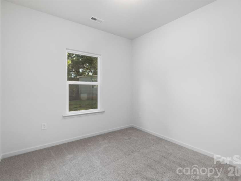 912 Bond Avenue, Gastonia, NC 28052.  MLS# CAR4390894, YatesRealty ID 33722. Representation