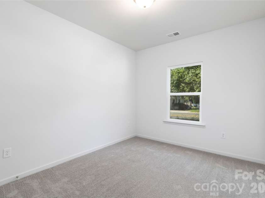 912 Bond Avenue, Gastonia, NC 28052.  MLS# CAR4390894, YatesRealty ID 33722. Representation