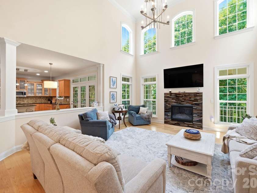 309 Walking Horse Trail, Davidson, NC 28036.  MLS# CAR4398377, YatesRealty ID 33725. 
