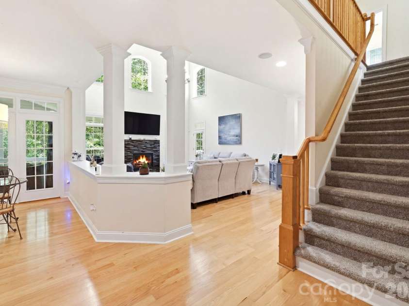309 Walking Horse Trail, Davidson, NC 28036.  MLS# CAR4398377, YatesRealty ID 33725. 