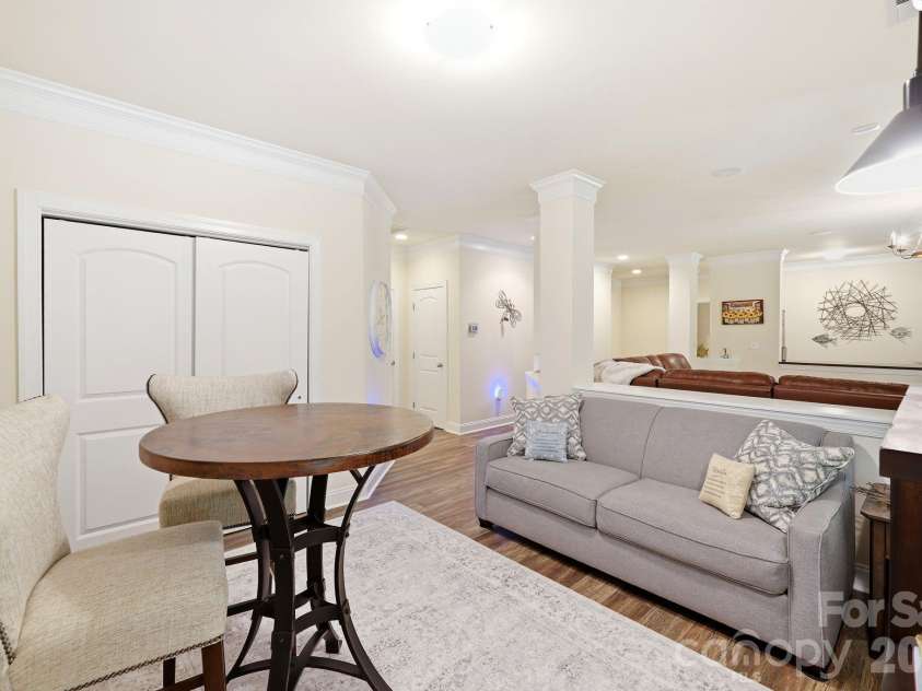 309 Walking Horse Trail, Davidson, NC 28036.  MLS# CAR4398377, YatesRealty ID 33725. 
