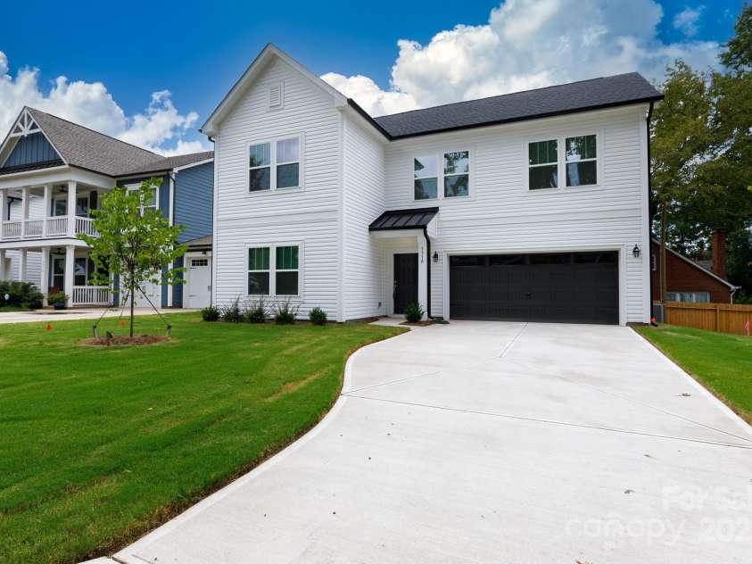 5310 Lantana Avenue, Charlotte, NC 28205.  MLS# CAR4294277, YatesRealty ID 33728. 