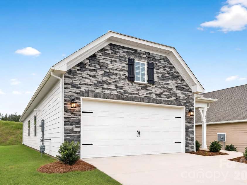8544 Norman Forest Road, Lancaster, SC 29720.  MLS# CAR4398434, YatesRealty ID 33728. 