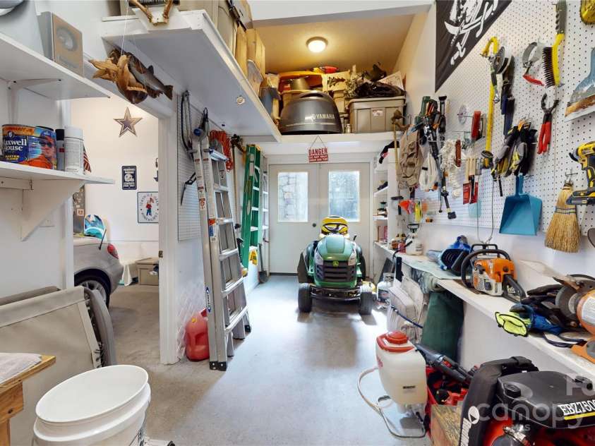 95 Lake Club Lane, Nebo, NC 28761.  MLS# CAR4171181, YatesRealty ID 3373. 