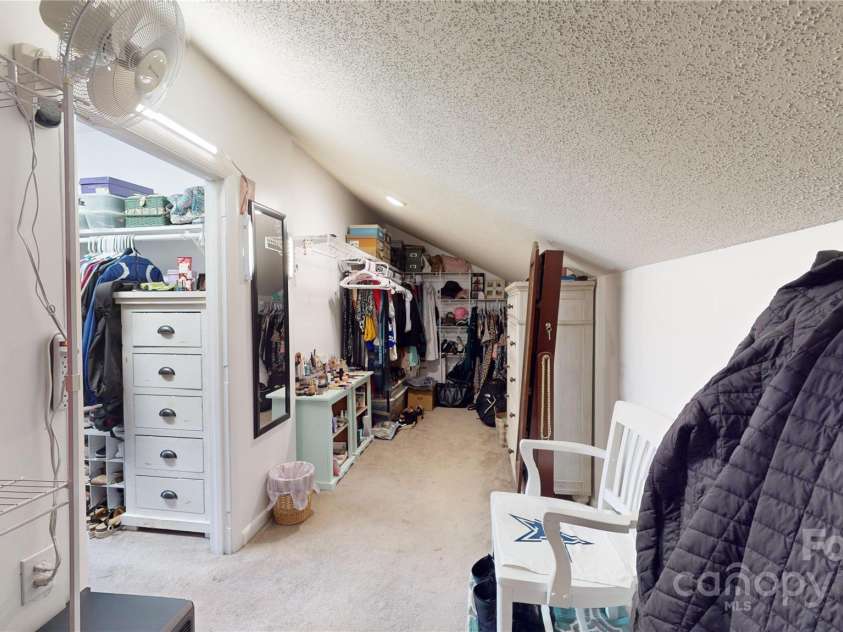 95 Lake Club Lane, Nebo, NC 28761.  MLS# CAR4171181, YatesRealty ID 3373. 