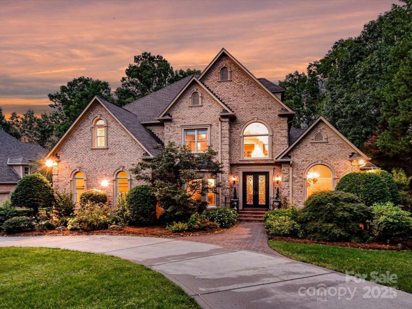 14531 Nolen Lane, Charlotte, NC 28277.  MLS# CAR4279498, YatesRealty ID 33734. 